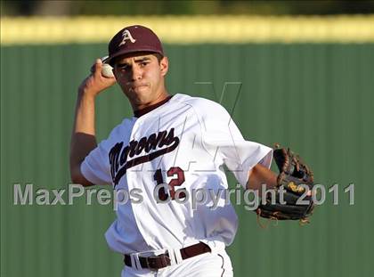 Thumbnail 1 in Stony Point vs. Austin (Texas 5A Region II Bidistrict) photogallery.