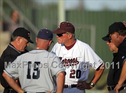 Thumbnail 1 in Stony Point vs. Austin (Texas 5A Region II Bidistrict) photogallery.