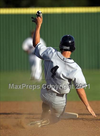 Thumbnail 3 in Stony Point vs. Austin (Texas 5A Region II Bidistrict) photogallery.