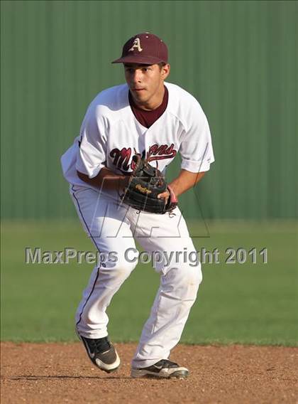 Thumbnail 1 in Stony Point vs. Austin (Texas 5A Region II Bidistrict) photogallery.
