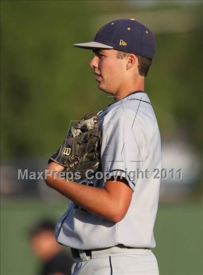Thumbnail 2 in Stony Point vs. Austin (Texas 5A Region II Bidistrict) photogallery.