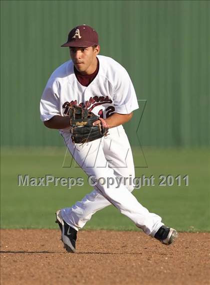 Thumbnail 2 in Stony Point vs. Austin (Texas 5A Region II Bidistrict) photogallery.