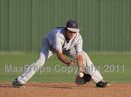 Thumbnail 2 in Stony Point vs. Austin (Texas 5A Region II Bidistrict) photogallery.