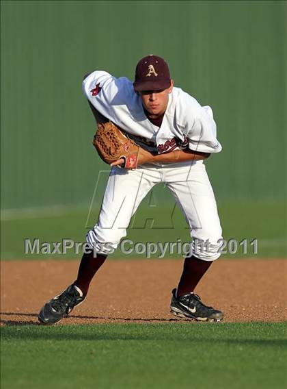 Thumbnail 2 in Stony Point vs. Austin (Texas 5A Region II Bidistrict) photogallery.