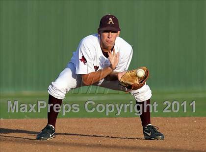 Thumbnail 3 in Stony Point vs. Austin (Texas 5A Region II Bidistrict) photogallery.