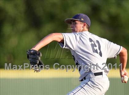 Thumbnail 2 in Stony Point vs. Austin (Texas 5A Region II Bidistrict) photogallery.