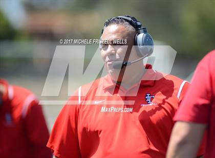 Thumbnail 3 in Coronado vs Imperial SDFNL (Kickoff Classic) photogallery.