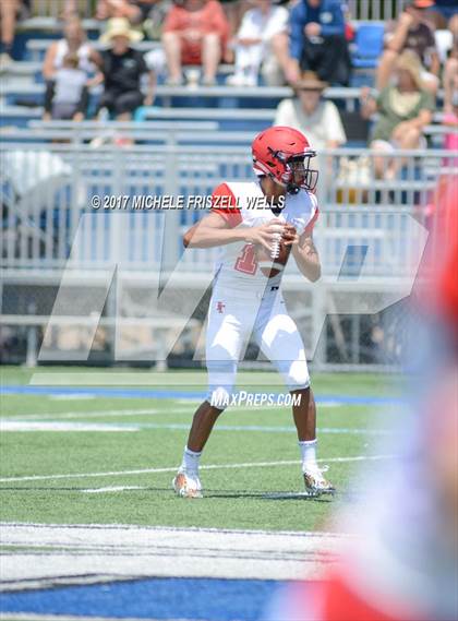 Thumbnail 2 in Coronado vs Imperial SDFNL (Kickoff Classic) photogallery.
