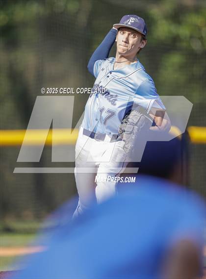 Thumbnail 1 in Lassiter @ Pope photogallery.