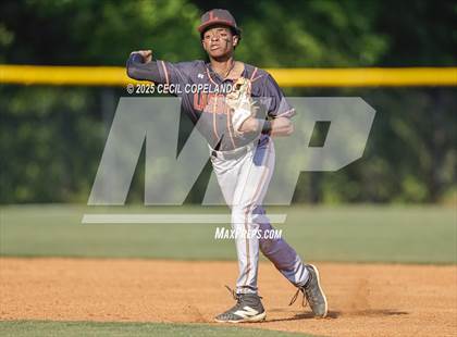 Thumbnail 3 in Lassiter @ Pope photogallery.
