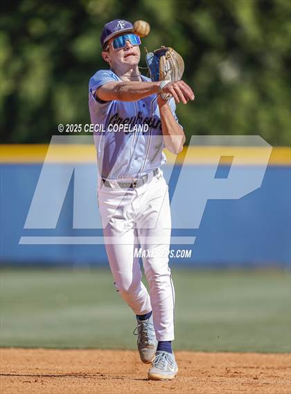 Thumbnail 1 in Lassiter @ Pope photogallery.