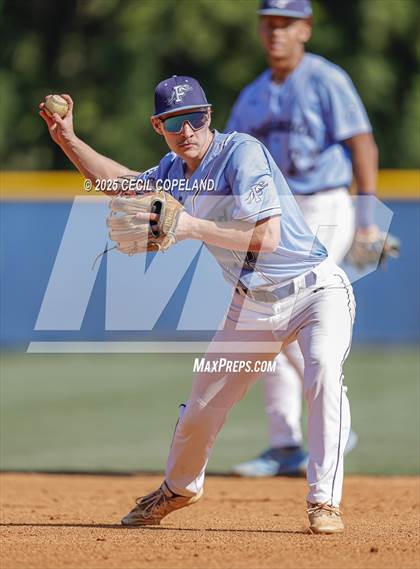 Thumbnail 1 in Lassiter @ Pope photogallery.