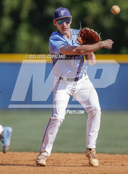 Thumbnail 3 in Lassiter @ Pope photogallery.
