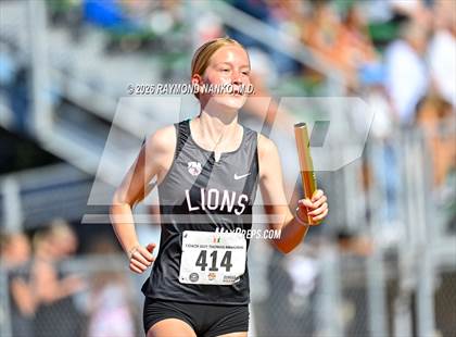 Thumbnail 2 in Guy Thomas Memorial (4 x 800 Relay) photogallery.