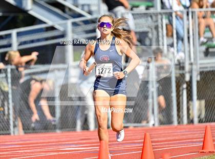 Thumbnail 2 in Guy Thomas Memorial (4 x 800 Relay) photogallery.