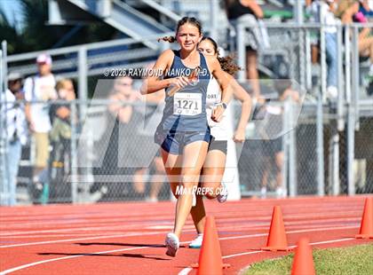 Thumbnail 3 in Guy Thomas Memorial (4 x 800 Relay) photogallery.