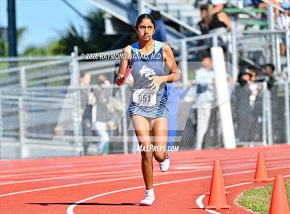 Thumbnail 1 in Guy Thomas Memorial (4 x 800 Relay) photogallery.