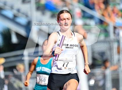 Thumbnail 1 in Guy Thomas Memorial (4 x 800 Relay) photogallery.