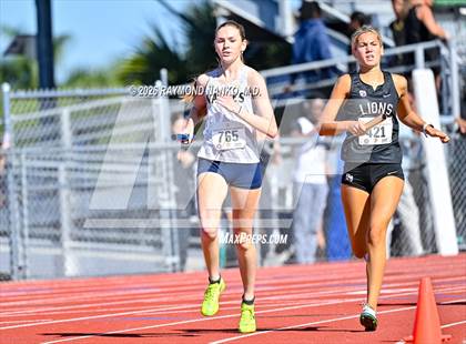 Thumbnail 2 in Guy Thomas Memorial (4 x 800 Relay) photogallery.
