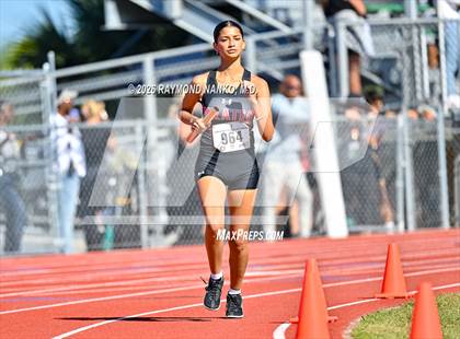Thumbnail 2 in Guy Thomas Memorial (4 x 800 Relay) photogallery.