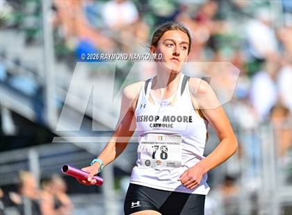 Thumbnail 1 in Guy Thomas Memorial (4 x 800 Relay) photogallery.