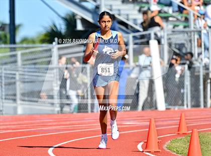 Thumbnail 2 in Guy Thomas Memorial (4 x 800 Relay) photogallery.