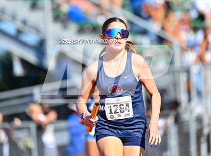 Thumbnail 3 in Guy Thomas Memorial (4 x 800 Relay) photogallery.