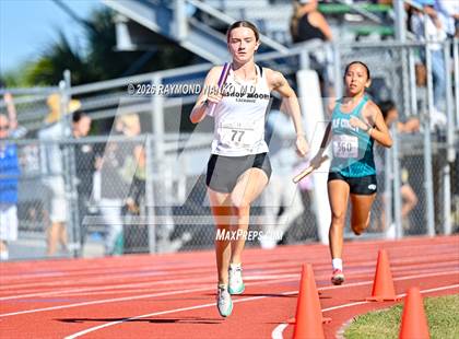 Thumbnail 3 in Guy Thomas Memorial (4 x 800 Relay) photogallery.