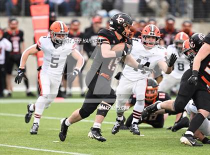 Thumbnail 1 in Ironton vs. Liberty Center (OHSAA Division 5 Final) photogallery.
