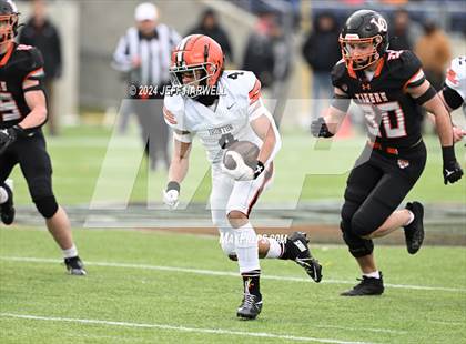 Thumbnail 3 in Ironton vs. Liberty Center (OHSAA Division 5 Final) photogallery.