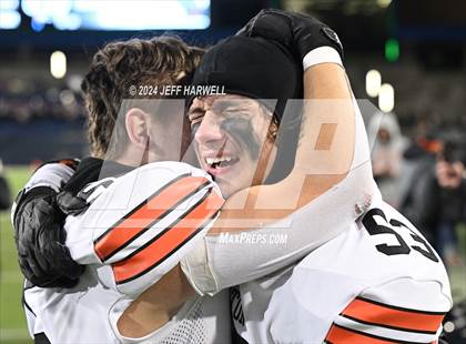 Thumbnail 3 in Ironton vs. Liberty Center (OHSAA Division 5 Final) photogallery.