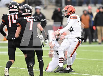 Thumbnail 1 in Ironton vs. Liberty Center (OHSAA Division 5 Final) photogallery.