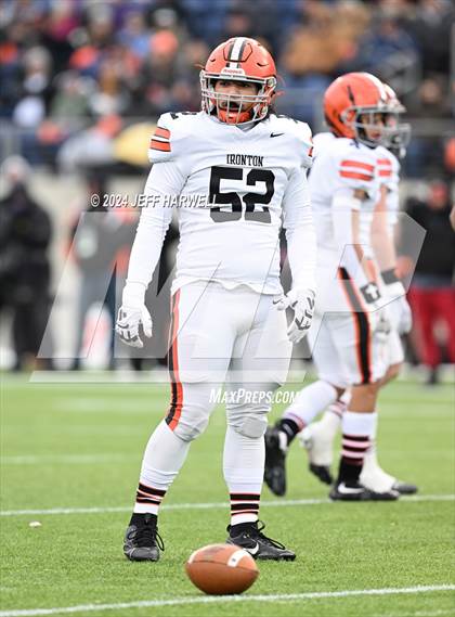 Thumbnail 2 in Ironton vs. Liberty Center (OHSAA Division 5 Final) photogallery.