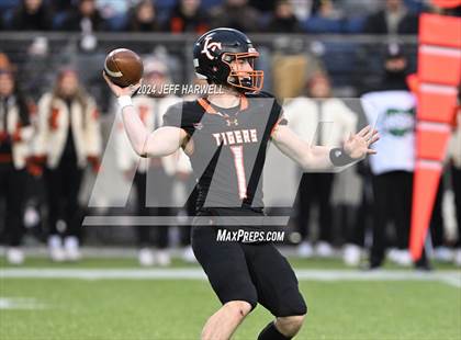Thumbnail 2 in Ironton vs. Liberty Center (OHSAA Division 5 Final) photogallery.