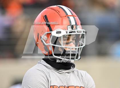 Thumbnail 2 in Ironton vs. Liberty Center (OHSAA Division 5 Final) photogallery.