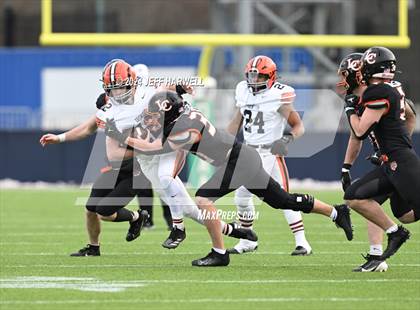 Thumbnail 3 in Ironton vs. Liberty Center (OHSAA Division 5 Final) photogallery.