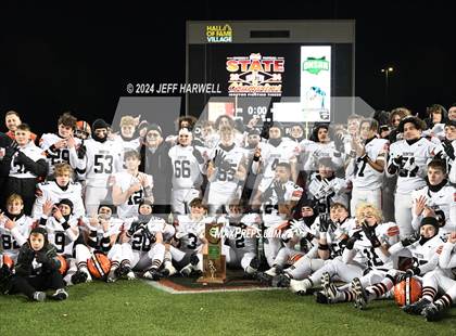 Thumbnail 3 in Ironton vs. Liberty Center (OHSAA Division 5 Final) photogallery.