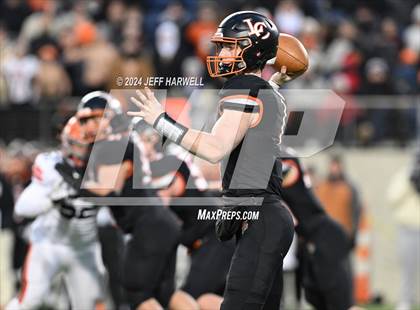Thumbnail 3 in Ironton vs. Liberty Center (OHSAA Division 5 Final) photogallery.