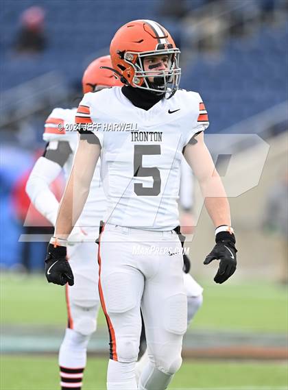Thumbnail 3 in Ironton vs. Liberty Center (OHSAA Division 5 Final) photogallery.