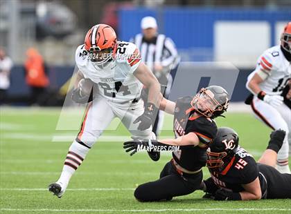 Thumbnail 2 in Ironton vs. Liberty Center (OHSAA Division 5 Final) photogallery.