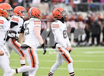 Thumbnail 2 in Ironton vs. Liberty Center (OHSAA Division 5 Final) photogallery.