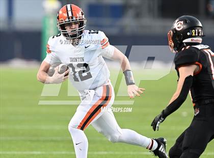Thumbnail 2 in Ironton vs. Liberty Center (OHSAA Division 5 Final) photogallery.