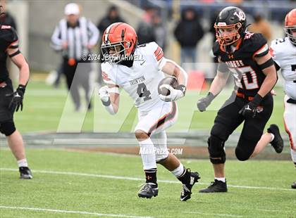 Thumbnail 2 in Ironton vs. Liberty Center (OHSAA Division 5 Final) photogallery.