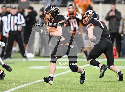 Thumbnail 2 in Ironton vs. Liberty Center (OHSAA Division 5 Final) photogallery.