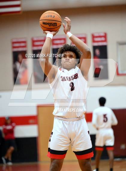 Thumbnail 3 in Lyman @ Tavares photogallery.