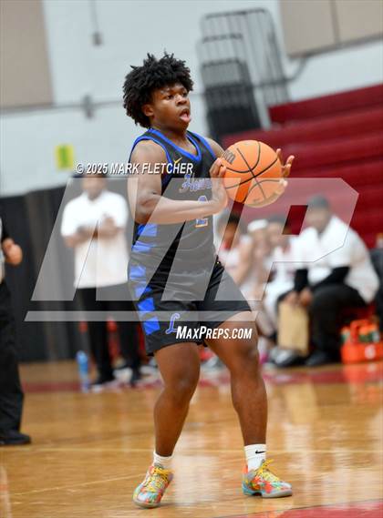 Thumbnail 2 in Lyman @ Tavares photogallery.