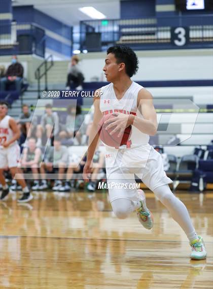 Thumbnail 2 in Timpanogos vs. Murray (CC Winter Invitational) photogallery.