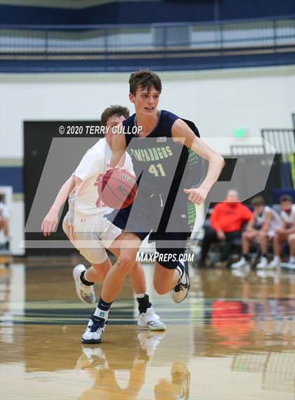 Thumbnail 2 in Timpanogos vs. Murray (CC Winter Invitational) photogallery.
