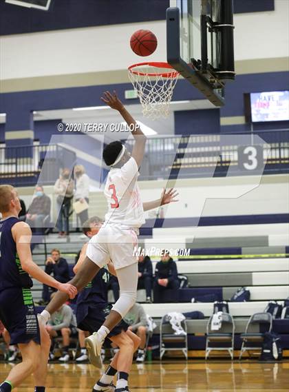 Thumbnail 3 in Timpanogos vs. Murray (CC Winter Invitational) photogallery.