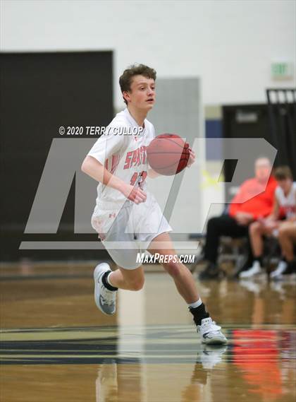 Thumbnail 1 in Timpanogos vs. Murray (CC Winter Invitational) photogallery.